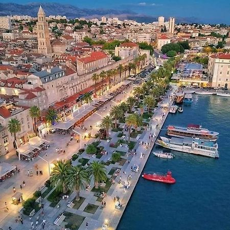Rooms Deluxe Splatin Split Exterior foto